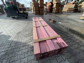 Ca. 81x Purple Heart hardhouten vlonderplanken, 21x145mm, lengte 275cm